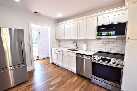 9 Circuit Road Bellport Village NY 11713