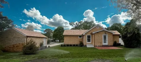 9 Circuit Road Bellport Village NY 11713