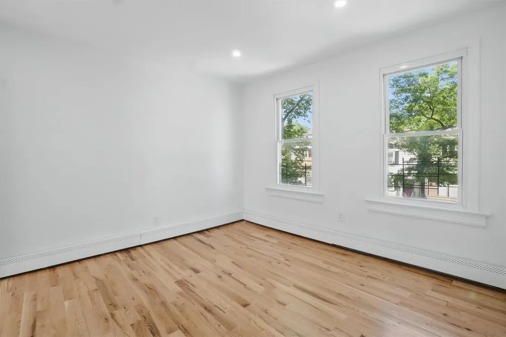 419 S 7th Avenue Mount Vernon NY 10550