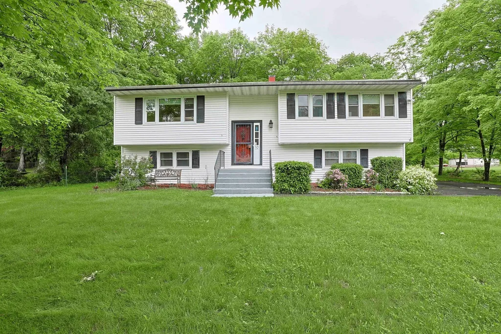 10 Cregan Place Monroe NY 10950