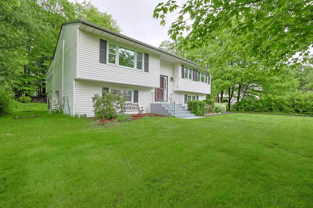 10 Cregan Place Monroe NY 10950