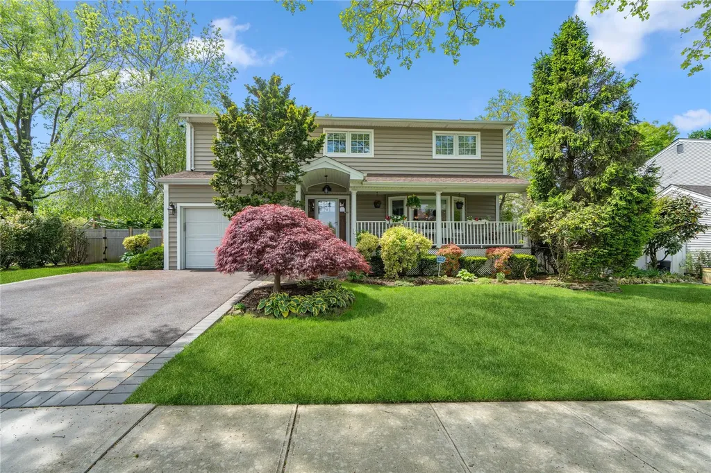 110 Cayuga Place Jericho NY 11753