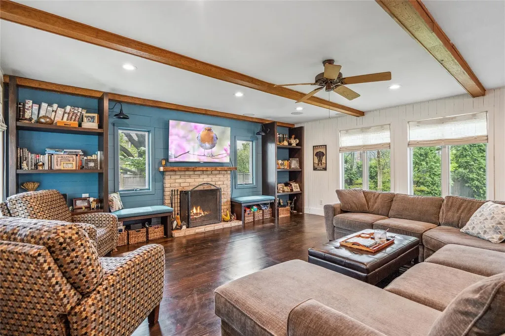 110 Cayuga Place Jericho NY 11753