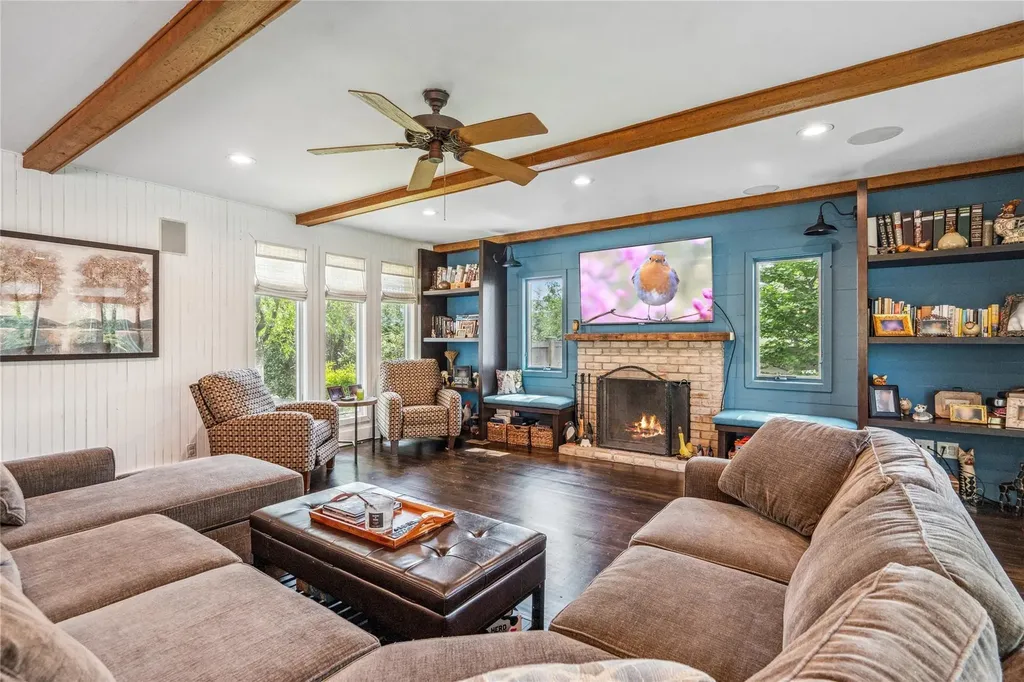 110 Cayuga Place Jericho NY 11753
