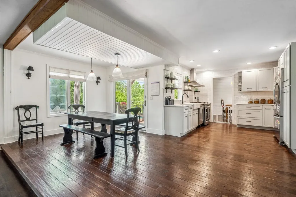 110 Cayuga Place Jericho NY 11753