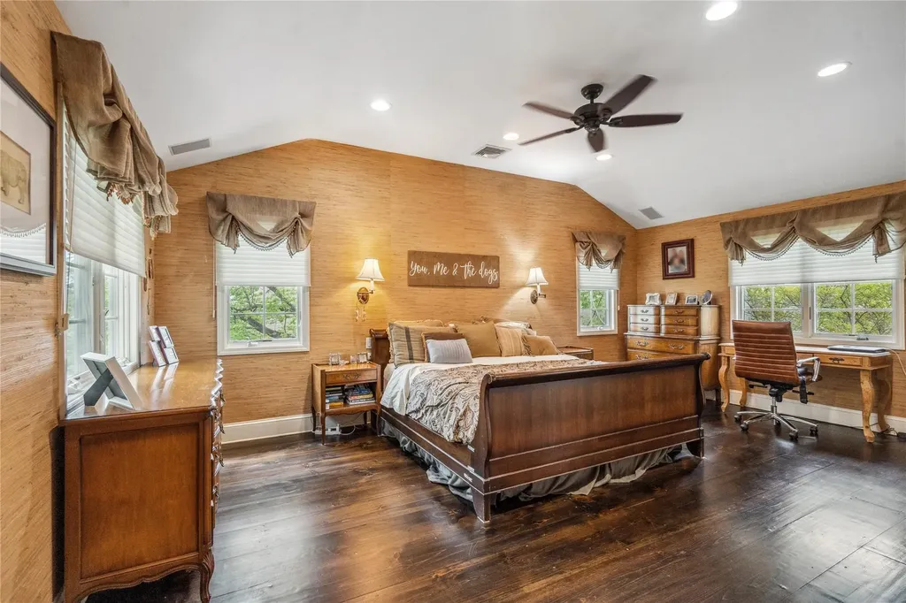 110 Cayuga Place Jericho NY 11753