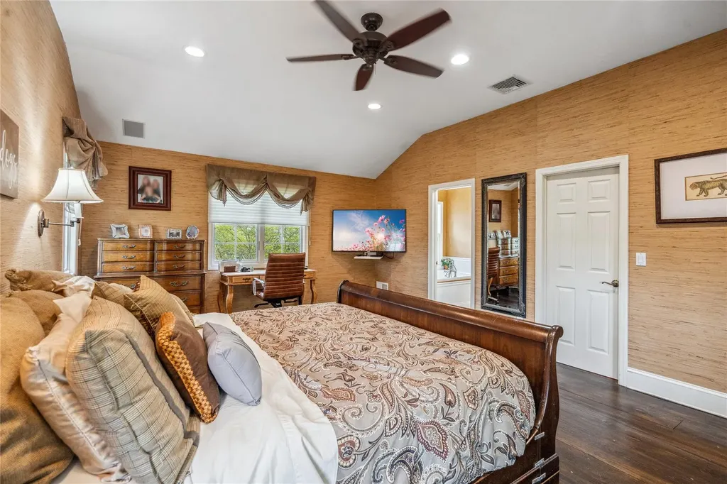 110 Cayuga Place Jericho NY 11753