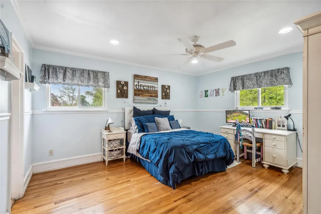 110 Cayuga Place Jericho NY 11753