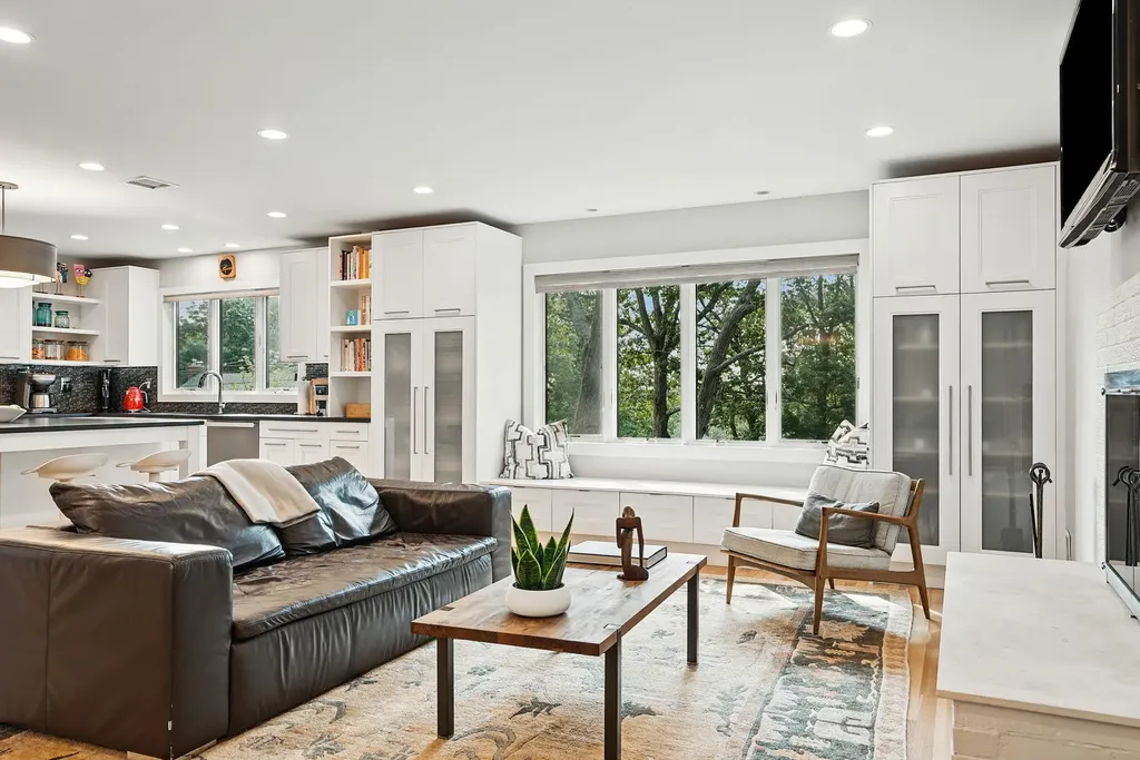 2 Lundy Lane Larchmont NY 10538