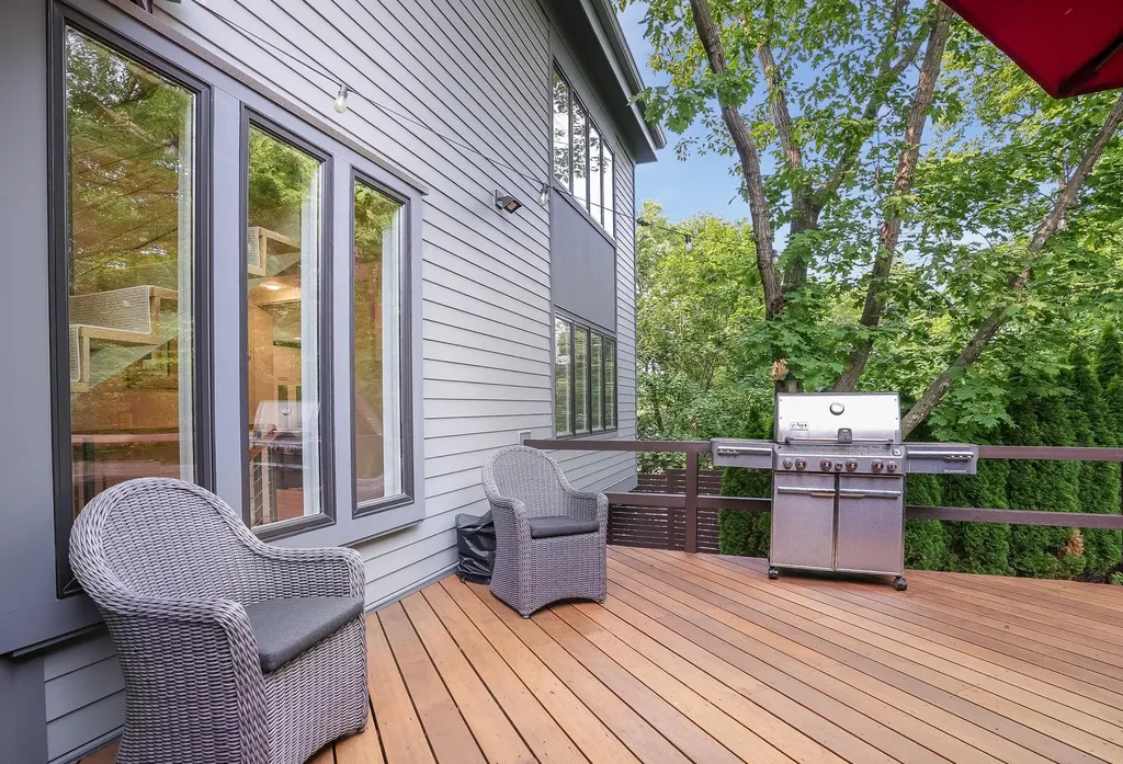 2 Lundy Lane Larchmont NY 10538