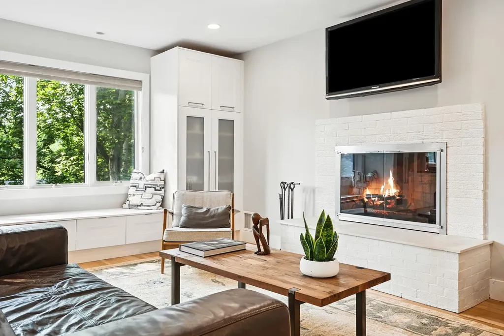 2 Lundy Lane Larchmont NY 10538