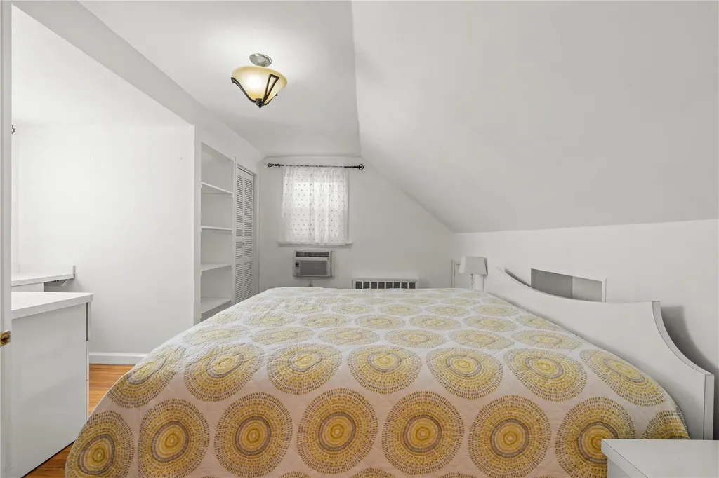 64 Chester Road Lynbrook NY 11563