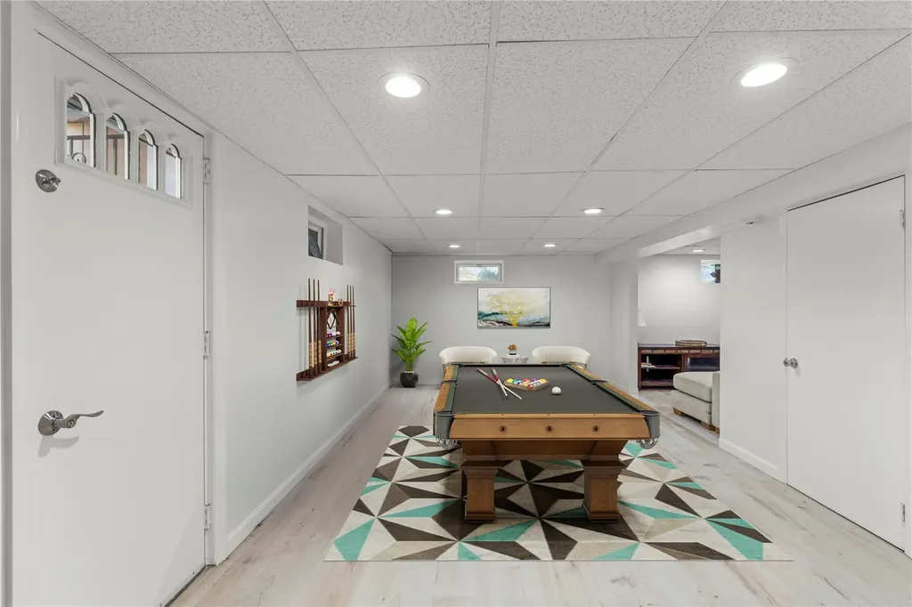 64 Chester Road Lynbrook NY 11563