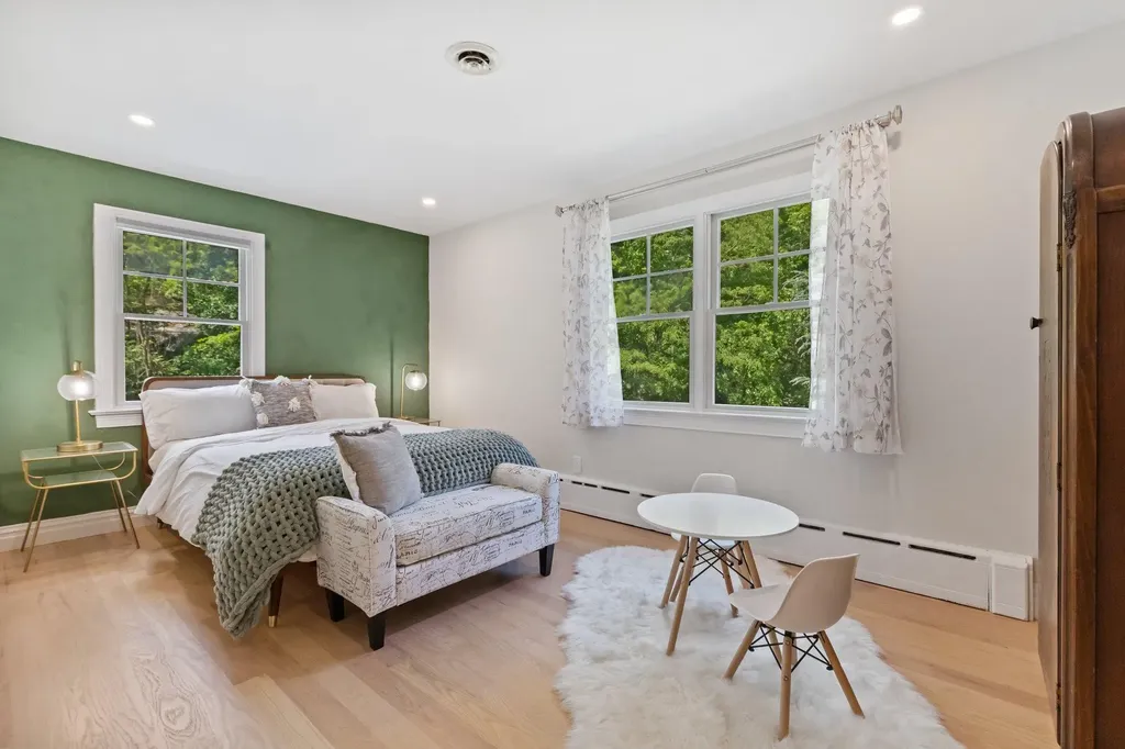 340 West Street Harrison NY 10528