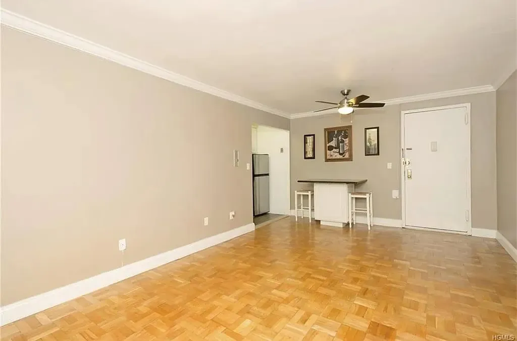 1122 Yonkers Yonkers NY 10704