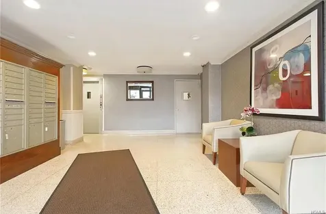 1122 Yonkers Yonkers NY 10704