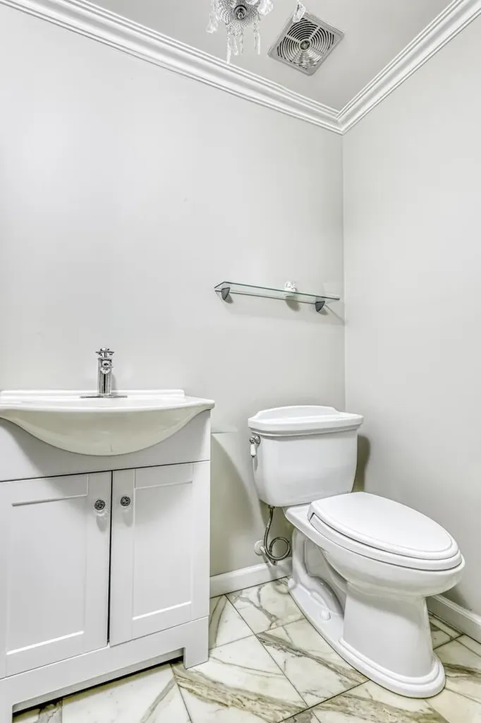 1 Lodi Lane Monsey NY 10952