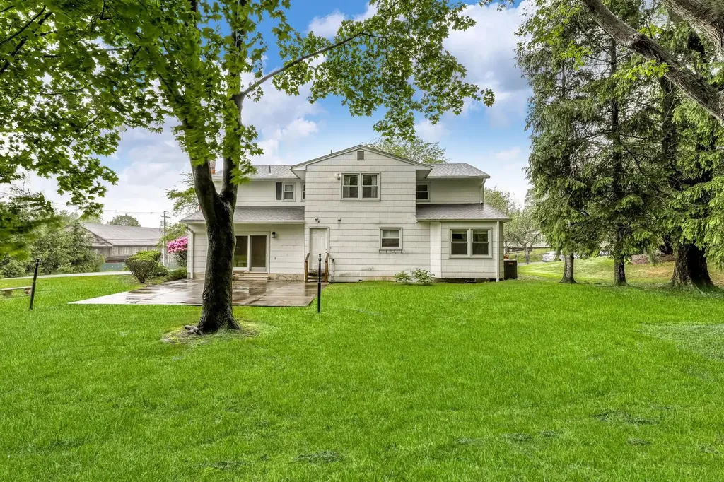 1 Lodi Lane Monsey NY 10952