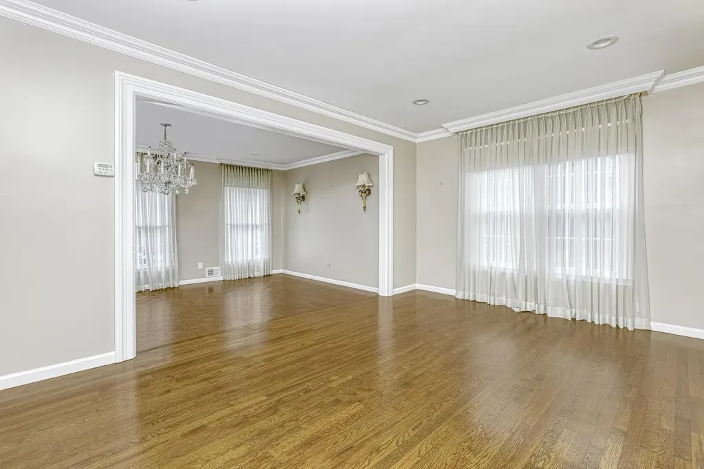 1 Lodi Lane Monsey NY 10952