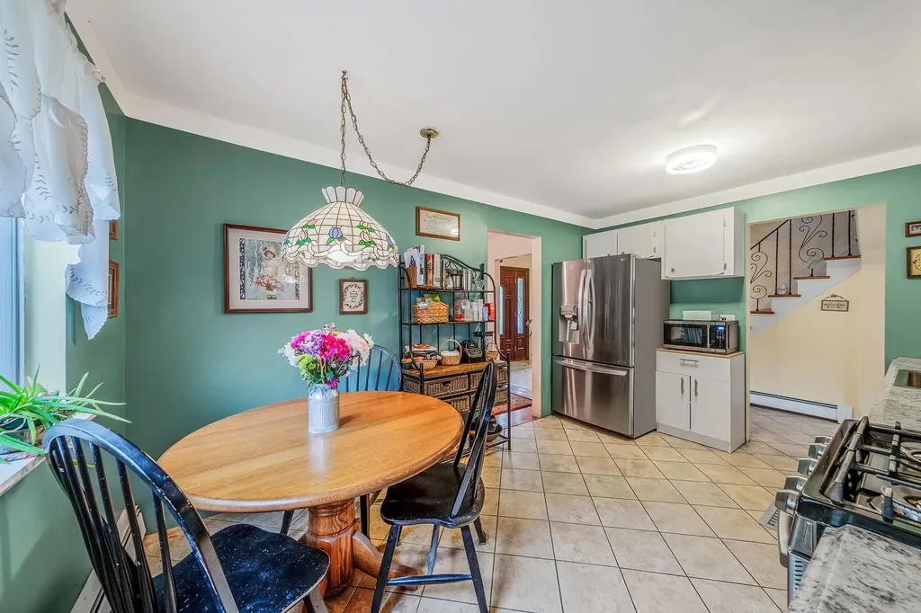 6 Washington Avenue Miller Place NY 11764