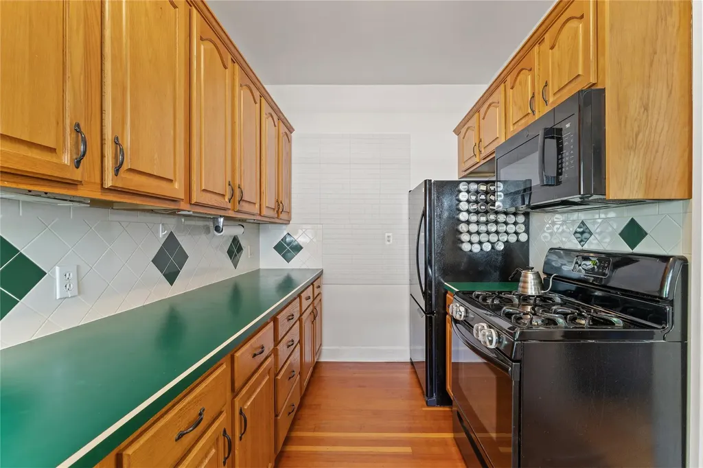 27 Luzern Road Dobbs Ferry NY 10522