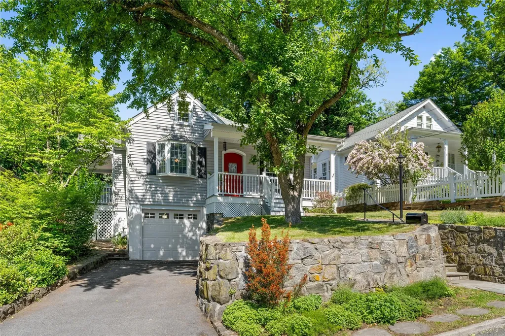 27 Luzern Road Dobbs Ferry NY 10522