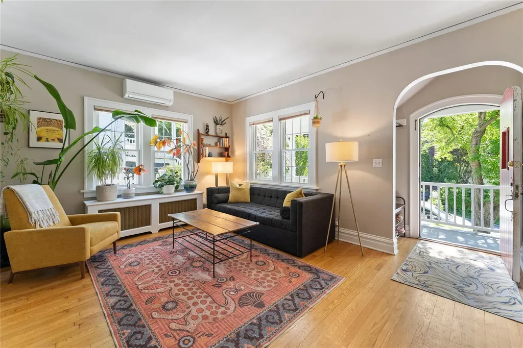 27 Luzern Road Dobbs Ferry NY 10522