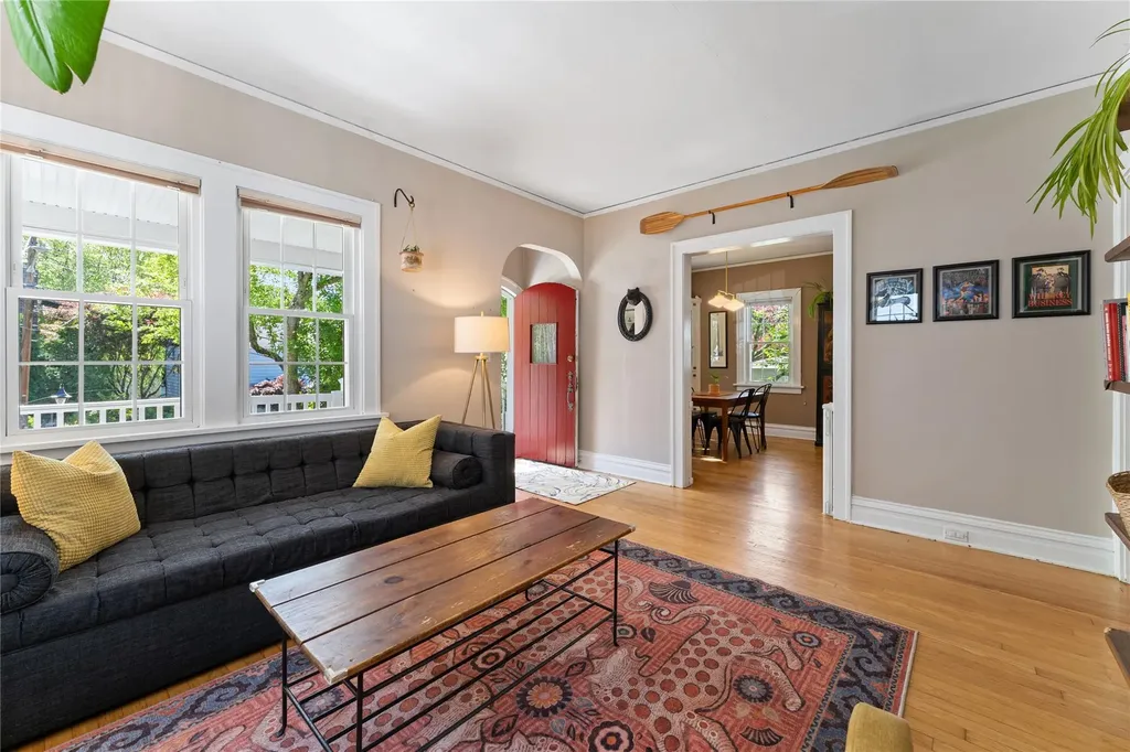 27 Luzern Road Dobbs Ferry NY 10522