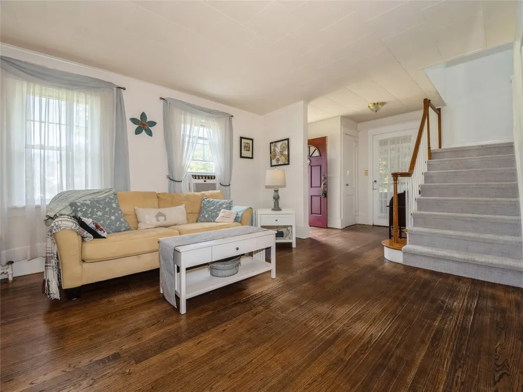 2 Mitchell Avenue Poughkeepsie NY 12603