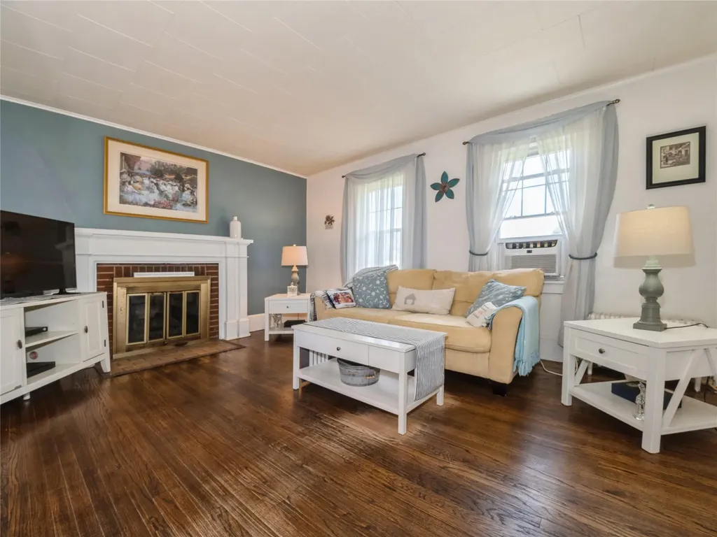 2 Mitchell Avenue Poughkeepsie NY 12603