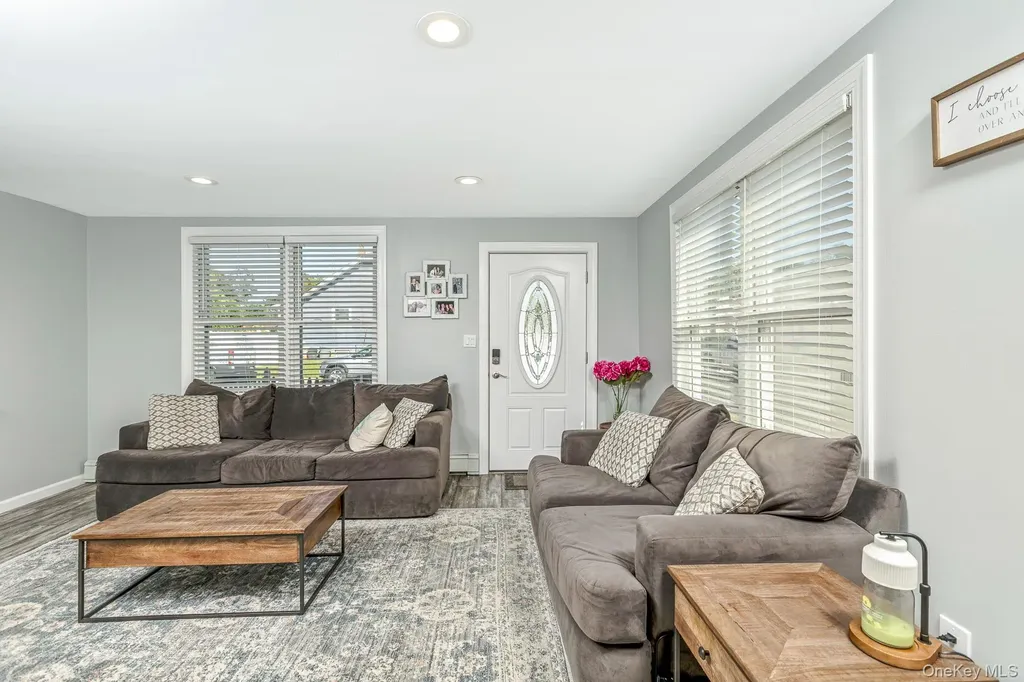 66 Evergreen Avenue Patchogue NY 11772