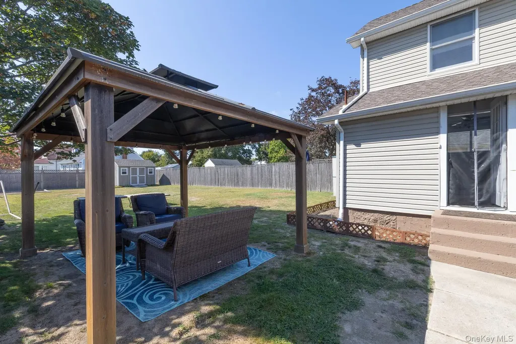 66 Evergreen Avenue Patchogue NY 11772