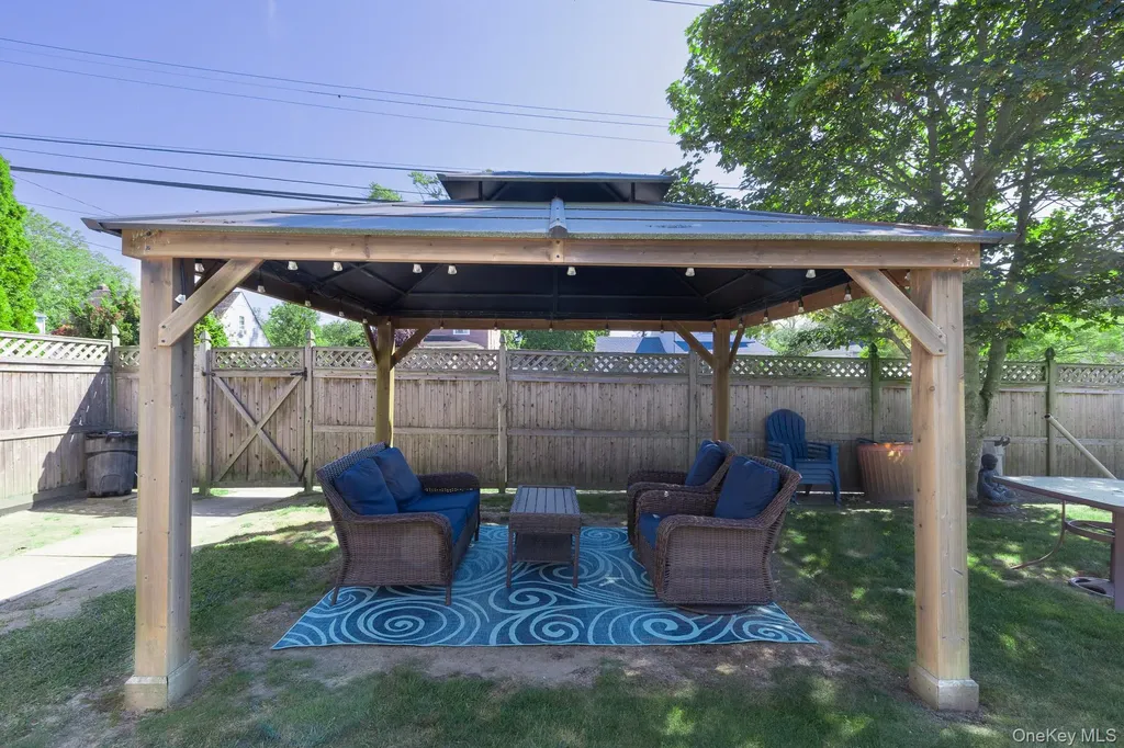 66 Evergreen Avenue Patchogue NY 11772