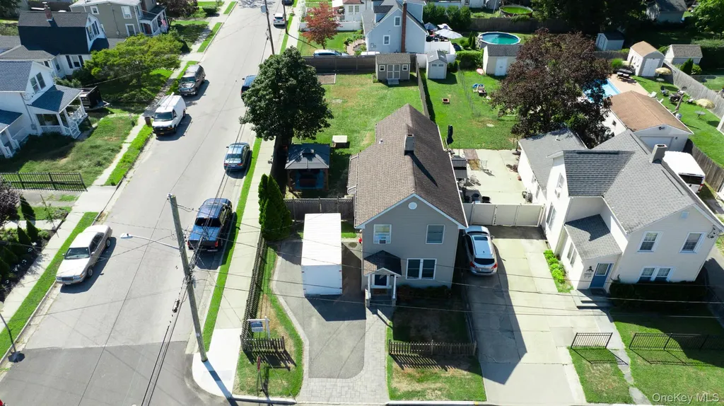 66 Evergreen Avenue Patchogue NY 11772