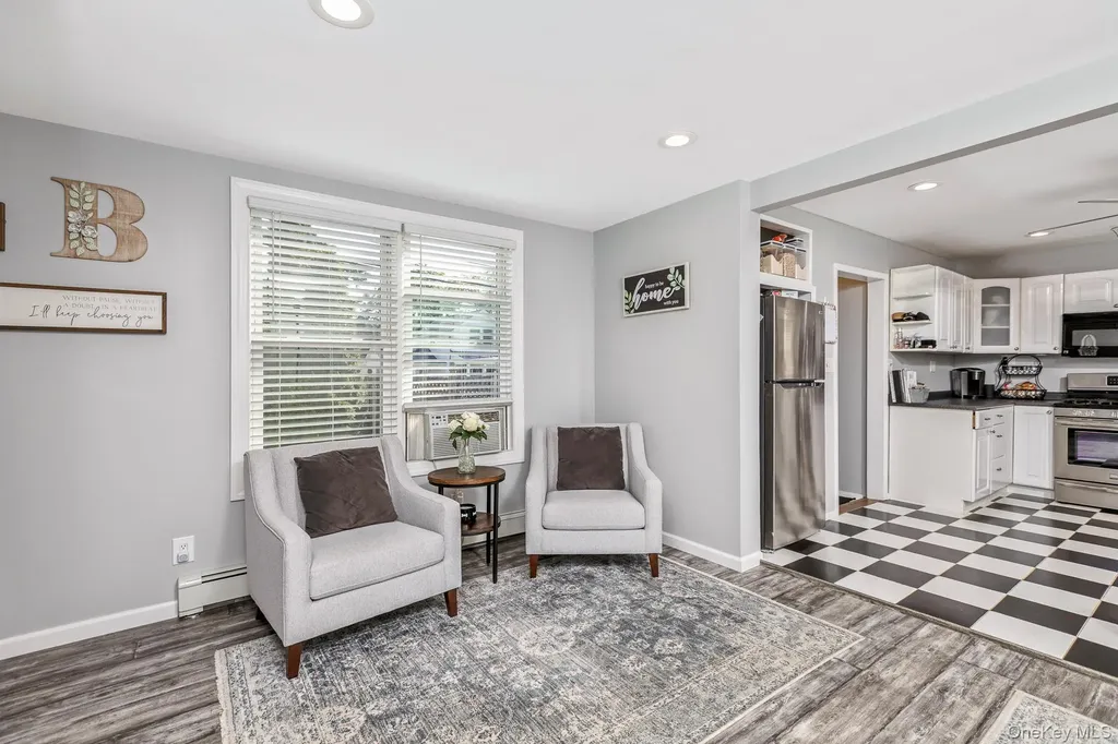 66 Evergreen Avenue Patchogue NY 11772
