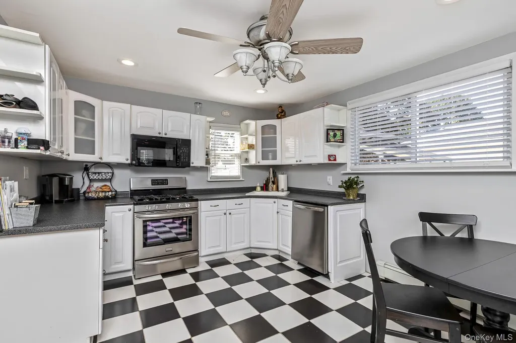 66 Evergreen Avenue Patchogue NY 11772