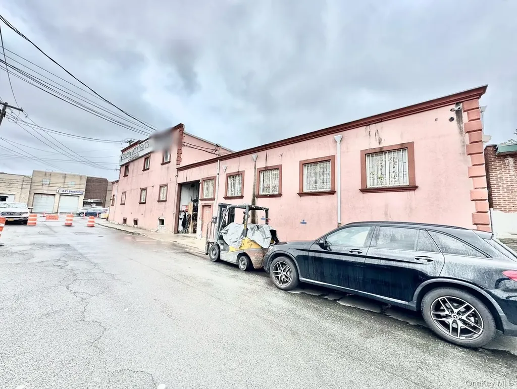 81 Sheridan Boulevard Inwood NY 11691