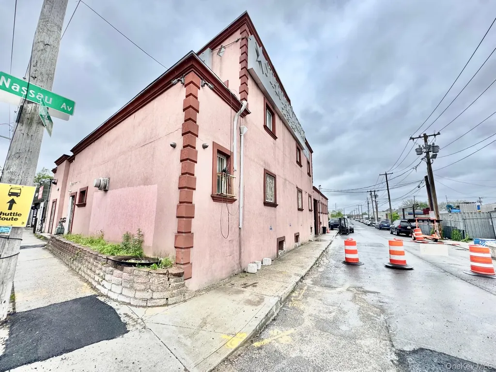 81 Sheridan Boulevard Inwood NY 11691