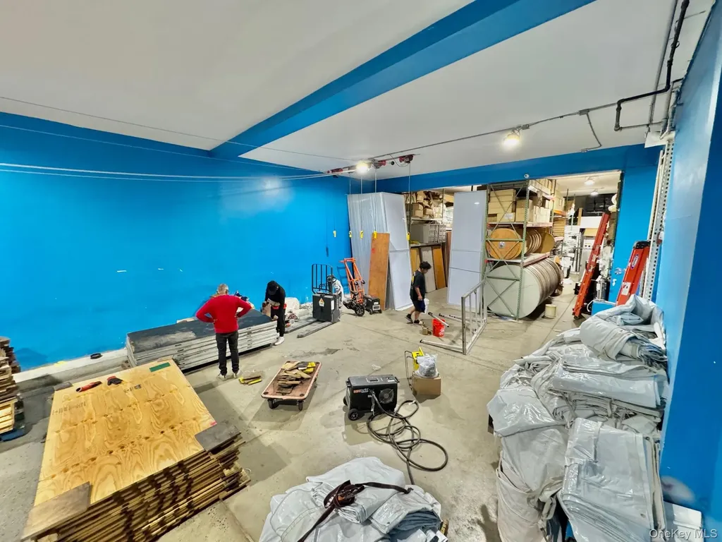 81 Sheridan Boulevard Inwood NY 11691