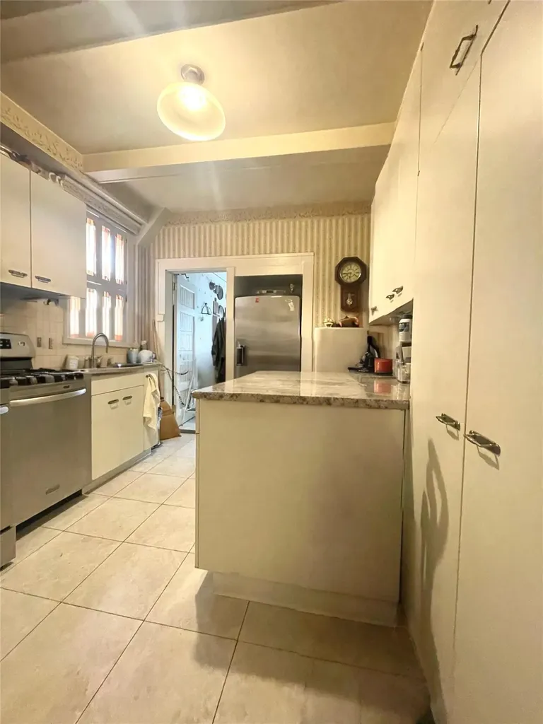 4005 203rd Street Bayside NY 11361