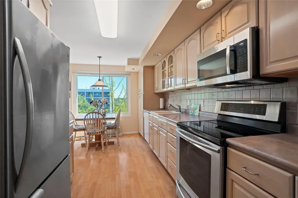 300 High Point Drive Hartsdale NY 10530