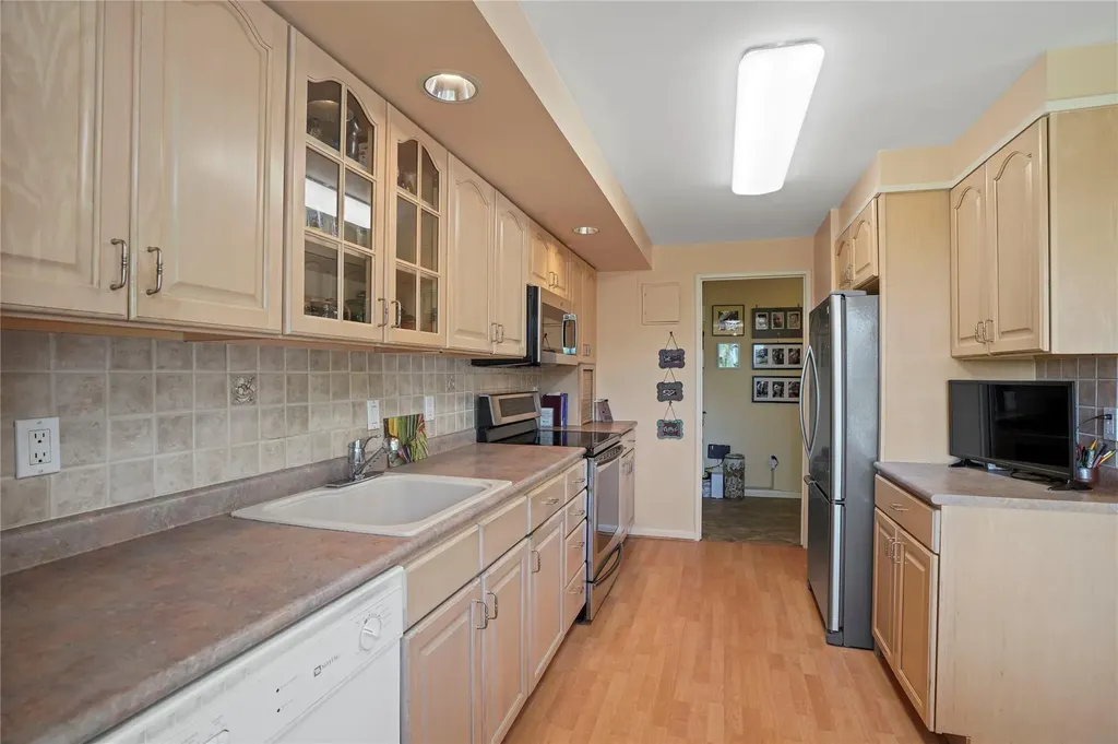 300 High Point Drive Hartsdale NY 10530