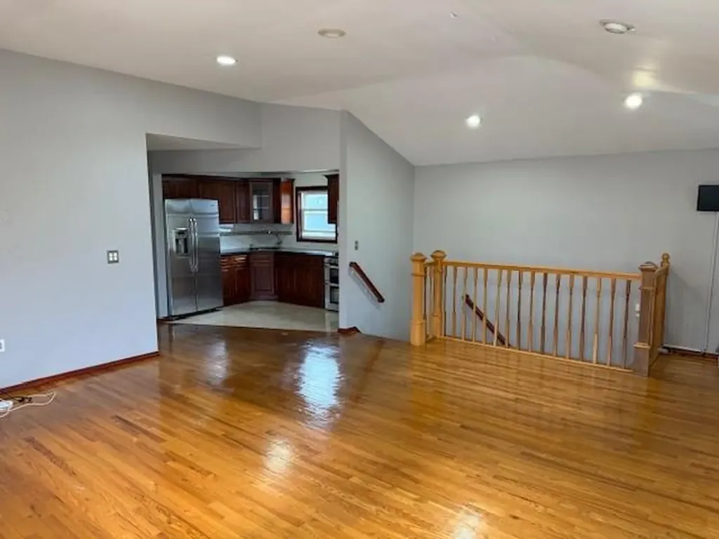 23920 148th Avenue Rosedale NY 11422