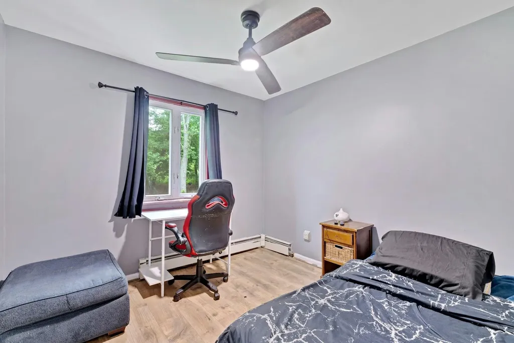 522 Starlight Drive Shirley NY 11967