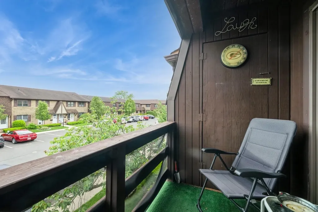 240 Mariners Way Copiague NY 11726