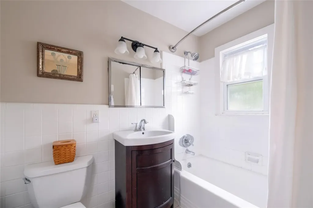 529 Fourth Avenue Pelham NY 10803