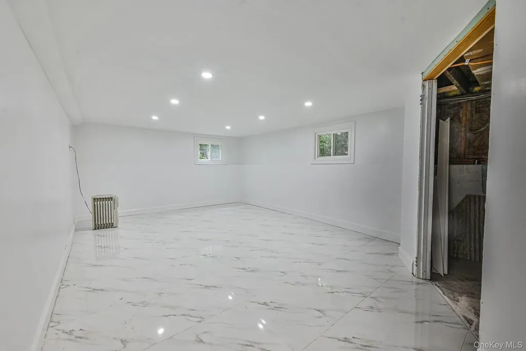 1 Parkhill Court Huntington NY 11743