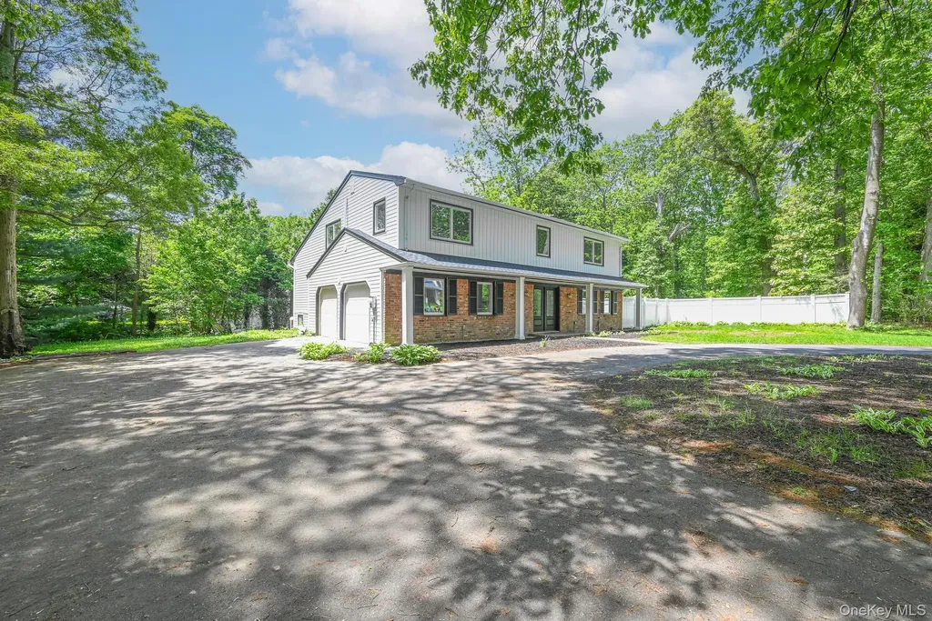 1 Parkhill Court Huntington NY 11743