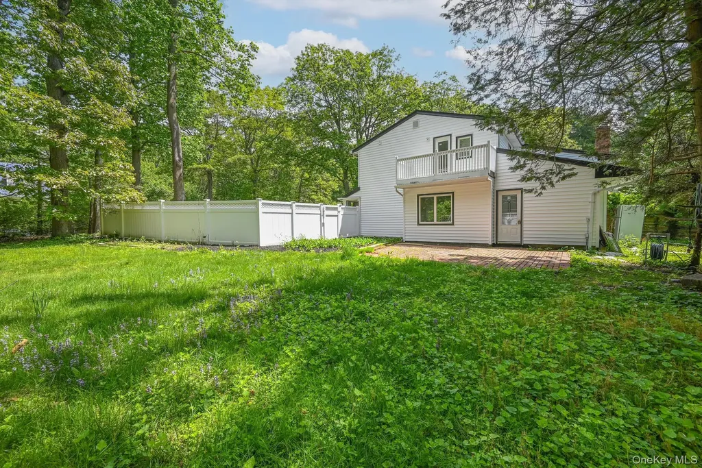 1 Parkhill Court Huntington NY 11743