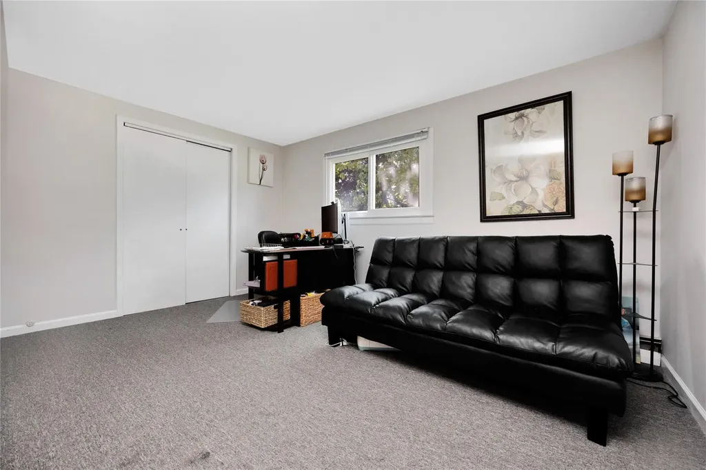 651 Hyman Avenue Bay Shore NY 11706